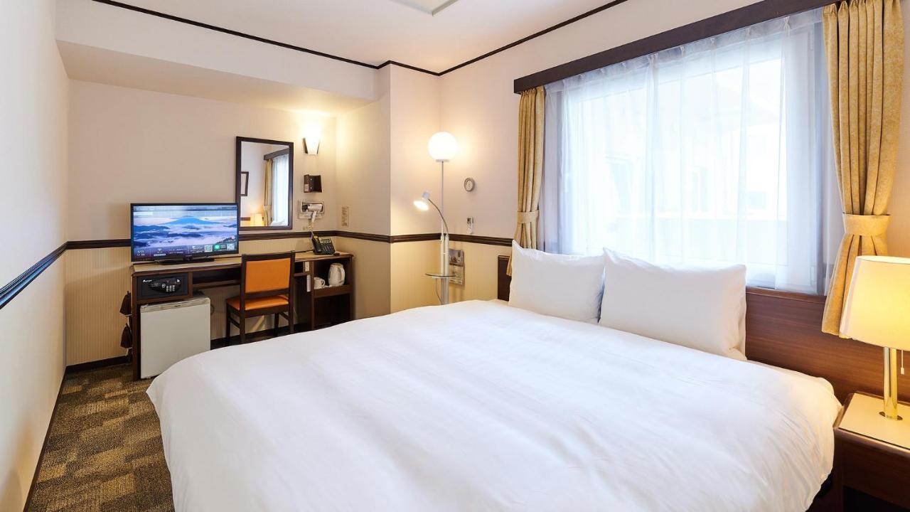 Toyoko Inn Gumma Isesaki Ekimae מראה חיצוני תמונה