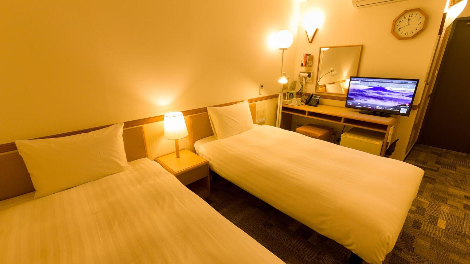 Toyoko Inn Gumma Isesaki Ekimae חדר תמונה