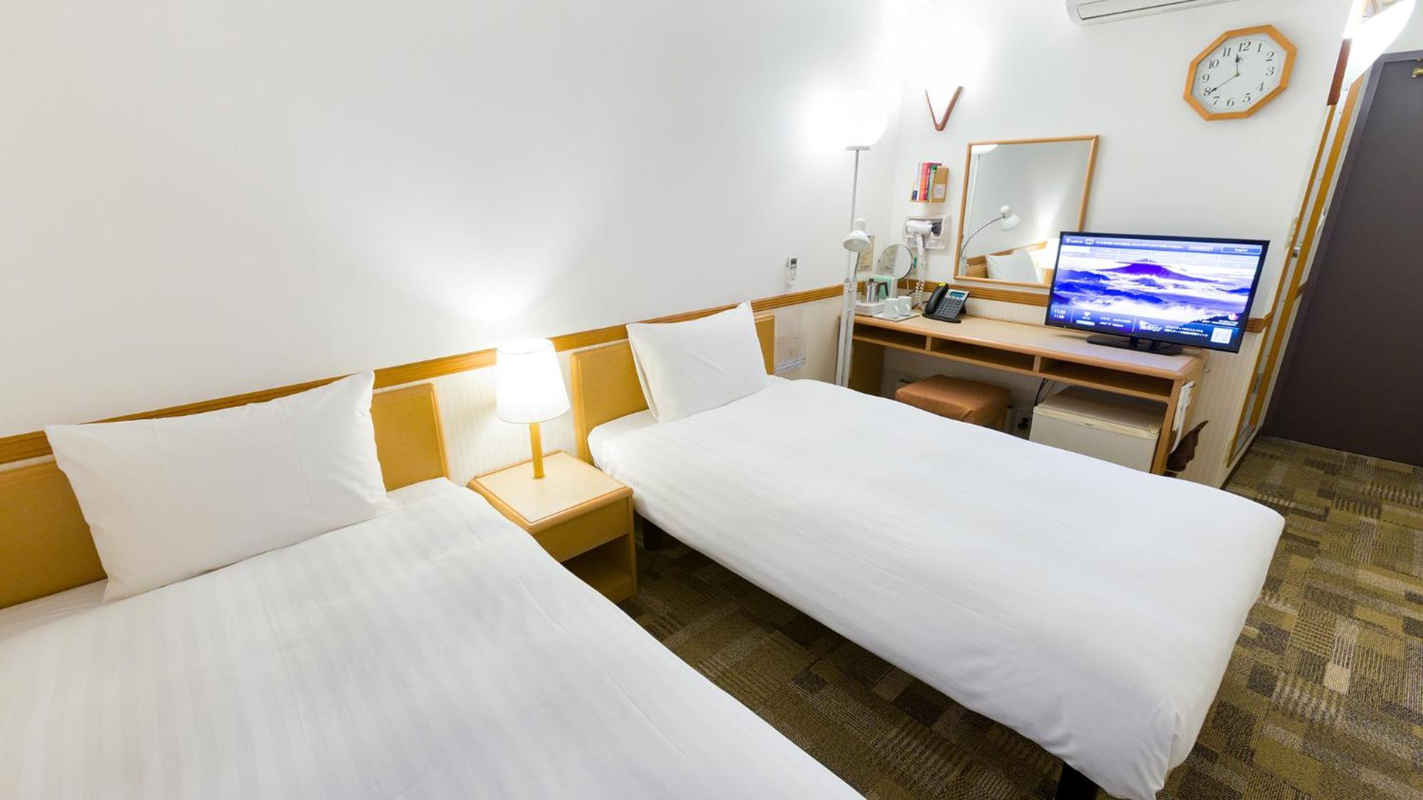 Toyoko Inn Gumma Isesaki Ekimae חדר תמונה
