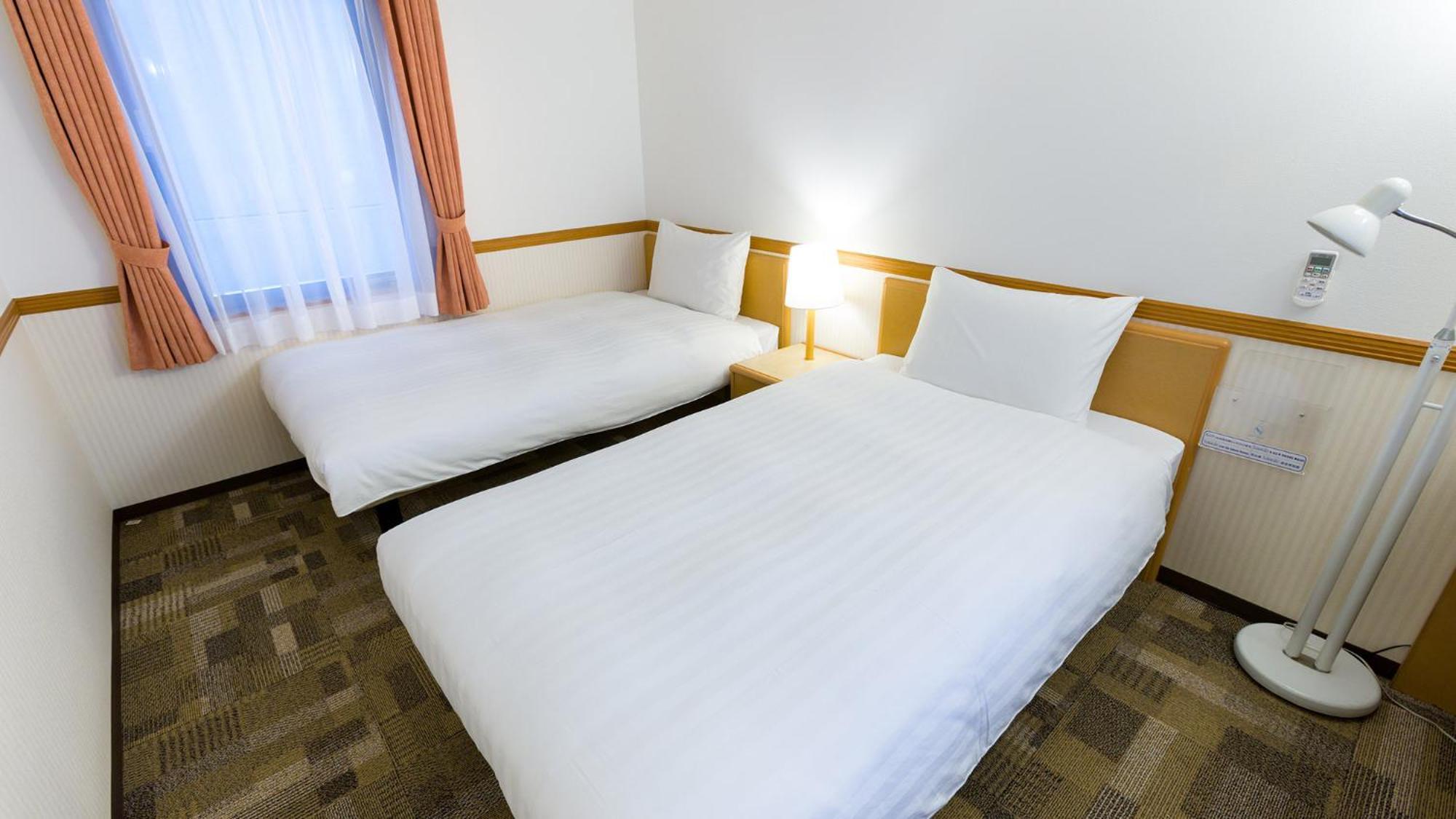 Toyoko Inn Gumma Isesaki Ekimae חדר תמונה